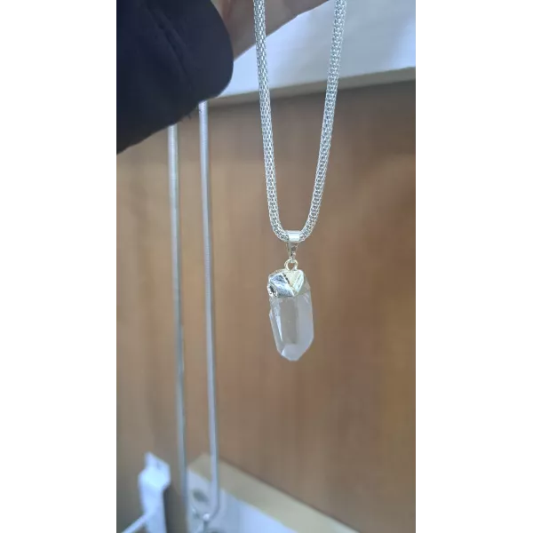 Collar Punta Cuarzo Cristal